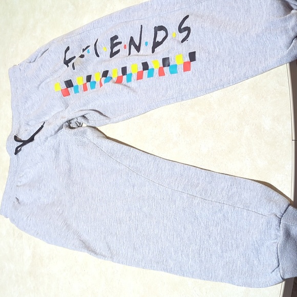 Friends gray drawstring sweatpants with pockets - Picture 4 of 8